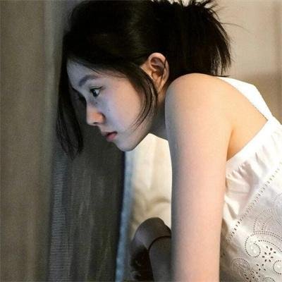 四月的女儿